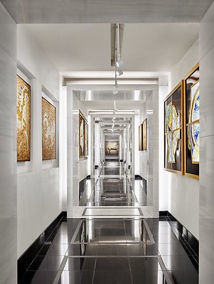 1465311520-hbz-joule-art-mosaic-hallway-photo-credit-casey-dunn
