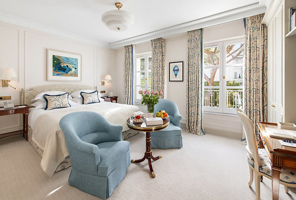 hotel-du-cap-eden-roc-tradition-room1